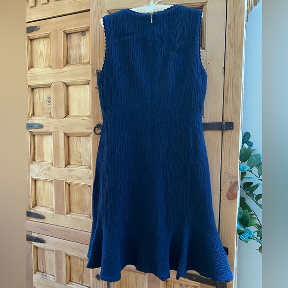 Rebecca Taylor Navy Sleeveless V-neck Midi Dress Size 12 - Picture 4 of 8